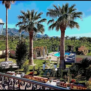 Laura Pensjonat Giardini-Naxos